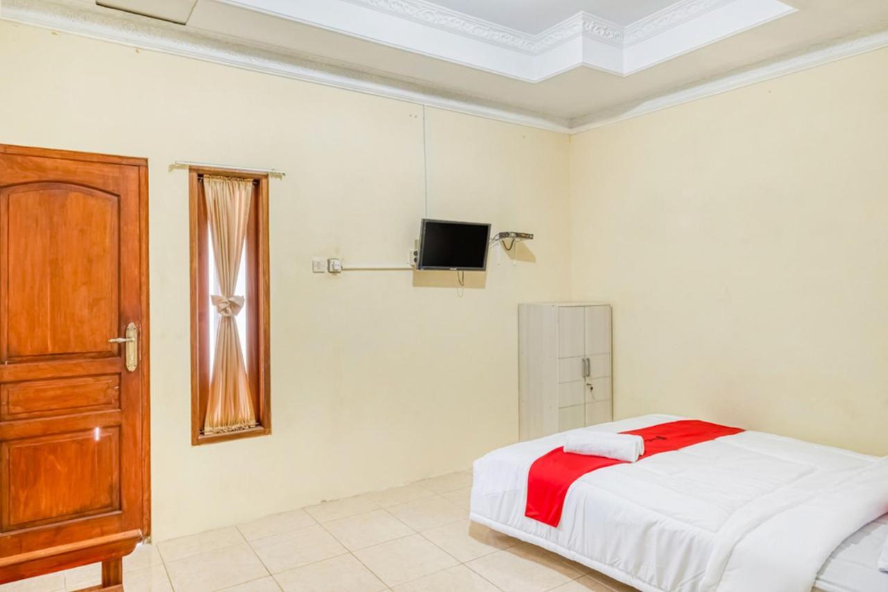 Reddoorz Near Wisata Pantai Parangtritis Kretek Exterior photo