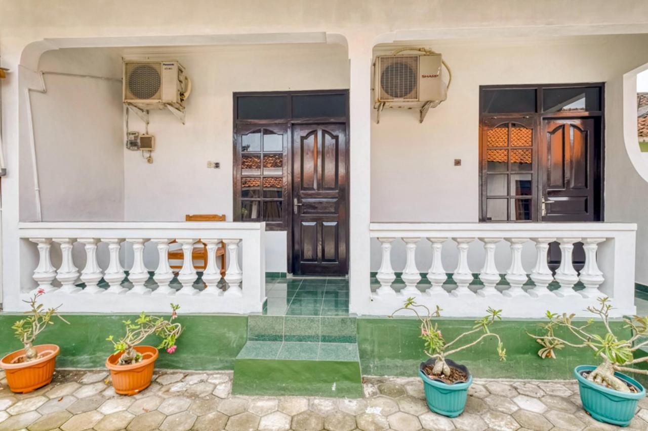 Reddoorz Near Wisata Pantai Parangtritis Kretek Exterior photo